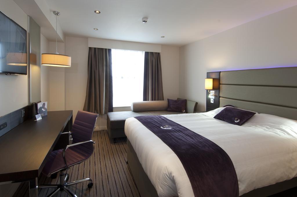 Premier Inn Ланкастер Экстерьер фото
