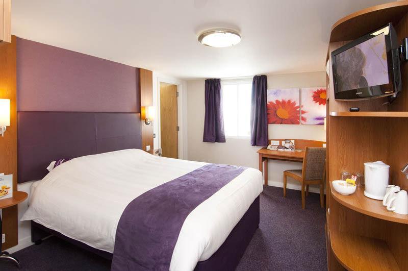 Premier Inn Ланкастер Экстерьер фото